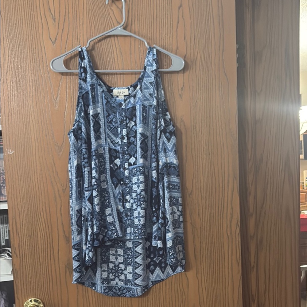 Style & Co Blue and White Sleeveless Tank Top with Abstract Pattern
